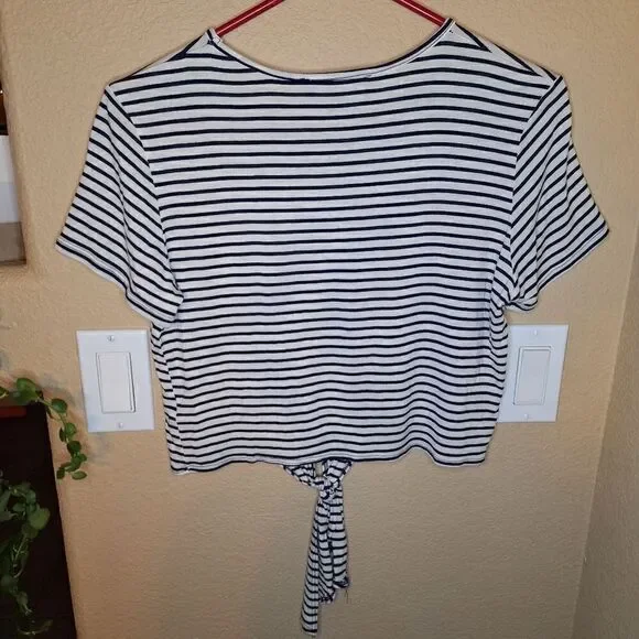 Lulus Take the Lead Navy Blue Striped Tie-Front Crop Top - Picture 8 of 8